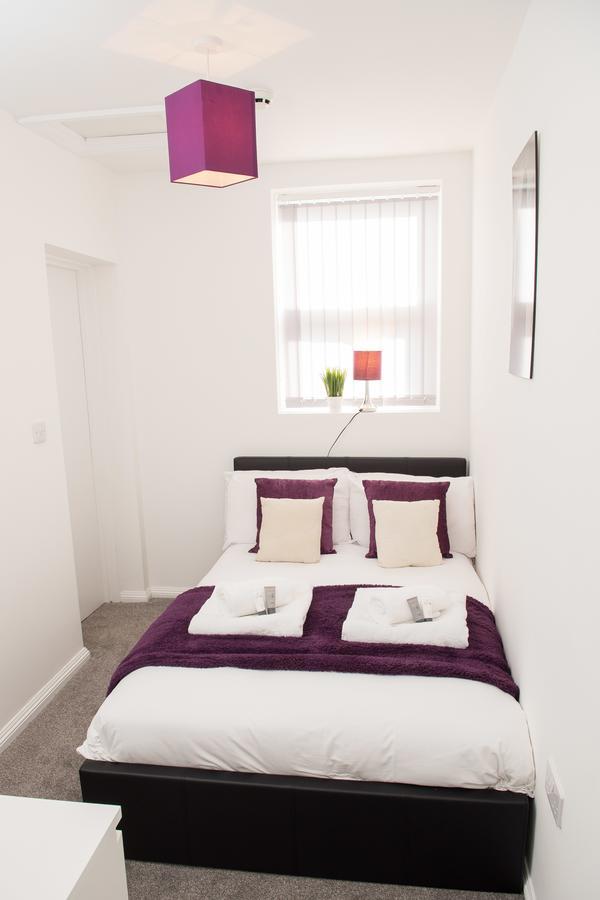 Moseley Mews Village Suites - Purple Birmingham Bagian luar foto